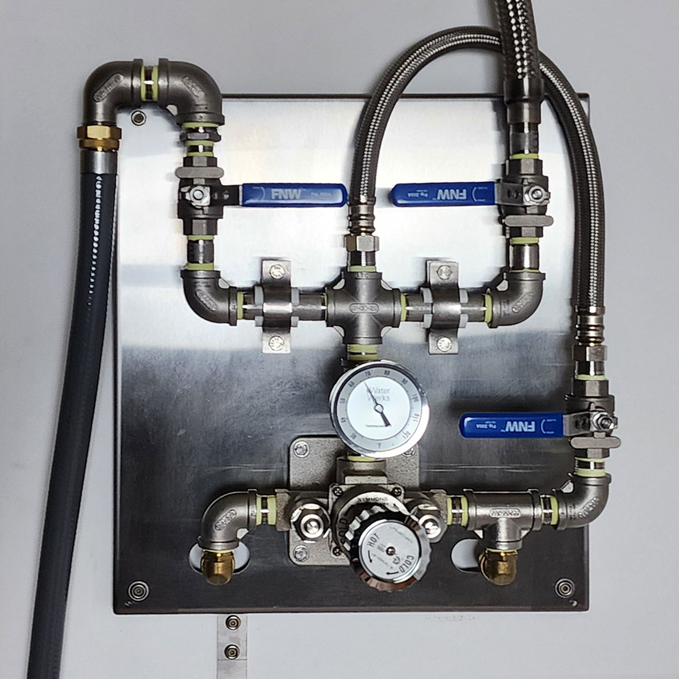 Hot and Cold Water Taps, Outside Shower Stock Photo - Image of outside, cold:  133550068, image size:1324x1324